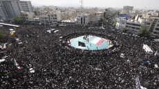 Ιράν: Σήμερα η κηδεία του Ραϊσί στη Μασχάντ – Συνεδρίασε ο αντιισραηλινός «άξονας της αντίστασης»