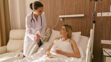 Εκτός εργασίας λόγω ασθένειας ή ατυχήματος; Ποιο ασφαλιστικό πρόγραμμα παρέχει στήριξη