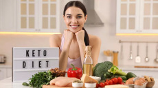 Η δημοφιλής δίαιτα που μπορεί να επιταχύνει τη γήρανση – Το κόλπο που σώζει