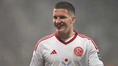 Χρήστος Τζόλης: Πήρε τη Φορτούνα από το χέρι και με ματσάρα (σχεδόν) την ανέβασε στη Μπουντεσλίγκα - Δείτε βίντεο