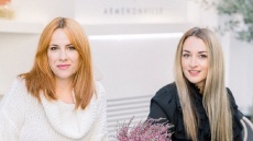 2 παιδικές φίλες φτιάχνουν κλασικό armenonville με την παραδοσιακή οικογενειακή συνταγή