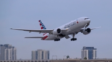 «Μας κατέβασαν από την πτήση και μας ταπείνωσαν» - Τρεις μαύροι μηνύουν την American Airlines