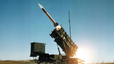 Η Ολλανδία καταθέτει 500 εκατ. ευρώ στον μηχανισμό του ΝΑΤΟ για τη χρηματοδότηση όπλων για την Ουκρανία