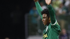 Έντρικ: Έκλαψε στο «αντίο» του στην Παλμέιρας πριν μετακομίσει οριστικά στη Μαδρίτη - Δείτε φωτογραφίες