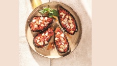 6 αγαπημένα πιάτα που... φέρνουν το καλοκαίρι (+συνταγές)