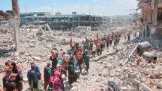 Δύο πρώην πρωθυπουργοί του Ισραήλ αντιτίθενται στο σχέδιο Νετανιάχου για «ανθρωπιστική πόλη» στη Γάζα  - «Είναι μέρος μιας εθνοκάθαρσης»