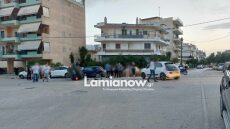 Καραμπόλα στο κέντρο της Λαμίας: Οδηγός παραβίασε το STOP κι έπεσε πάνω σε δύο ΙΧ - Δείτε φωτογραφίες 