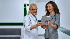 «Πράσινο φως» για προσλήψεις σε νοσοκομεία, ΕΚΑΒ και ακόμη 10 φορείς