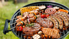 Αυτό το Σαββατοκύριακο κάνουμε μπάρμπεκιου