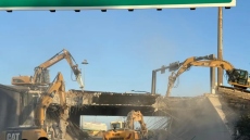 Ισθμός: Σε εξέλιξη τα έργα αποκατάστασης της αερογέφυρας από την Intrakat