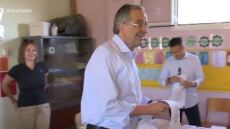 Ευρωεκλογές 2024: Στην Πύλο ψήφισε ο Αντώνης Σαμαράς