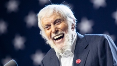 Ντικ Βαν Ντάικ: Έγινε ο γηραιότερος νικητής των Daytime Emmy Awards