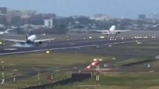 Ινδία: Αεροπλάνο προσγειώθηκε στο αεροδρόμιο του Μουμπάι την ώρα που άλλο αεροσκάφος απογειωνόταν