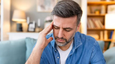 Πονοκέφαλος ή ημικρανία; Ποιες είναι οι διαφορές τους – Η κατάλληλη αντιμετώπιση