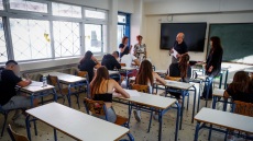 Πανελλαδικές 2024: Τελειώνουν σήμερα για τους υποψήφιους των ΕΠΑΛ - Αύριο η πρεμιέρα για τα Ειδικά Μαθήματα