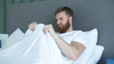 Συμπτώματα σεξουαλικού νοσήματος ή καρκίνου πέους; Γιατί οι άνδρες δεν πηγαίνουν στο γιατρό