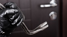 Πυλαία: Έκλεβαν από ΙΧ και καταστήματα - Πέντε συλλήψεις