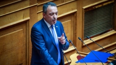 Ομοφοβική επίθεση Στίγκα στον Πατέλη: «Είναι ο ή η Πατέλης»