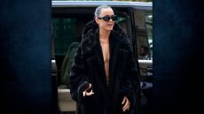 Κέιτι Πέρι: Εμφανίστηκε τόπλες στην Εβδομάδα Μόδας στο Παρίσι