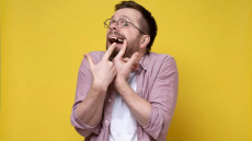 Χάνετε τα δόντια σας; Δείτε από ποια νόσο κινδυνεύετε – Δεν πάει το μυαλό σας