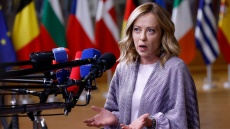 Μελόνι: Στη Γαλλία κανείς δεν μπορεί να θεωρεί ότι νίκησε 