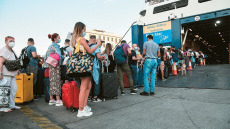 ΔΥΠΑ: 14.871 πήγαν διακοπές τον Μάιο με voucher κοινωνικού τουρισμού - Δημοφιλέστερος προορισμός η Εύβοια
