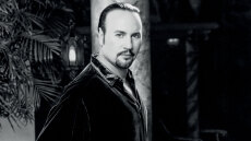 Desmond Child, ο συνθέτης του soundtrack της ζωής μας
