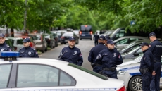 Σερβία: Συνελήφθη άνδρας με βαλλίστρα και βέλη στο σακίδιό του