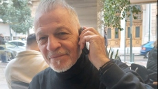 ΠΑΣΟΚ: Υποψήφιος πρόεδρος και ο δημοσιογράφος Γιάννης Κανελλάκης