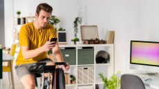 Δεν έχετε χρόνο για γυμναστική; Οι μίνι ασκήσεις που δυναμώνουν την καρδιά και ενισχύουν την αντοχή