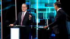 Βρετανία: Στις κάλπες αύριο με τις δημοσκοπήσεις να δείχνουν θρίαμβο των Εργατικών και ιστορική ήττα των Συντηρητικών