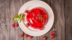 Ποια είναι τα φρούτα που δεν μπαίνουν στο ζελέ και γιατί;