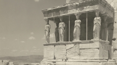  Nelly's: Τα φωτογραφικά έργα της από τη Συλλογή Κρασάκη στη Δημοτική Πινακοθήκη Χανίων