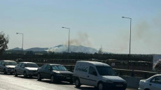 Σε ύφεση η φωτιά στο Μαρκόπουλο 