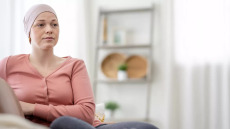 Καρκίνος Ωοθηκών: Νεότερα δεδομένα στη χειρουργική αντιμετώπιση και τις θεραπείες της νόσου