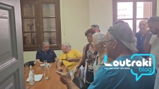 Λουτράκι: Έφοδος στη ΔΕΥΑ από αγανακτισμένους κατοίκους – Δείτε βίντεο