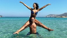 Ευγενία Σαμαρά - Μιχαήλ Ταμπακάκης: Κάνουν μαζί διακοπές στα Κουφονήσια - Οι φωτογραφίες στη θάλασσα