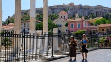 Καύσωνας: Οι επιπτώσεις της ακραίας ζέστης στην Ελλάδα στην υγεία και την παραγωγικότητα