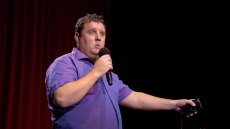 Πίτερ Κέι: Είναι ο πλουσιότερος κωμικός του Ηνωμένου Βασιλείου