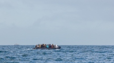 Μαυριτανία: Δεκαπέντε νεκροί και περισσότεροι από 150 αγνοούμενοι μετά την ανατροπή πλοίου στα ανοιχτά της Νουακσότ