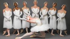 «Trocks»: Το διάσημο χιουμοριστικό ανδρικό μπαλέτο έρχεται στην Αθήνα 