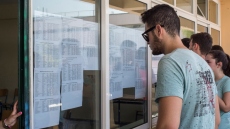 Ανάλυση των βάσεων: Οι σχολές με εντυπωσιακή άνοδο και εκείνες με κατακόρυφη πτώση, πού καταγράφηκε αυξημένη ζήτηση