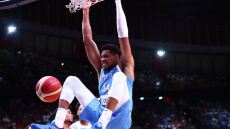 Γιάννης Αντετοκούνμπο: Στην 11η θέση της λίστας του ESPN για τους κορυφαίους μπασκετμπολίστες του ΝΒΑ για τον 21ο αιώνα