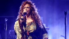 Σοφία Αρβανίτη: Από μικρή κατάλαβα ότι το μότο μου στη ζωή είναι η ελευθερία 