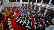 Βουλή: Σκληρή μάχη για το πόρισμα του Αρείου Πάγου που αφορά τις παρακολουθήσεις
