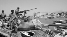 Κίσινγκερ: «Επέμβαση Βρετανών; Μα είναι ηλίθιοι»