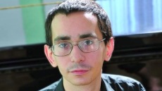 Ρωσία: Πέθανε στη φυλακή Ρώσος πιανίστας που είχε αντιταχθεί στη σύγκρουση στην Ουκρανία