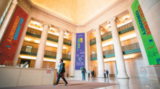 Eurostat: Στην Ελλάδα το δεύτερο χαμηλότερο ποσοστό επαγγελματικής απορρόφησης αποφοίτων στην Ευρώπη