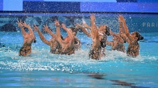 Ολυμπιακοί Αγώνες: Οι ΗΠΑ πήραν αργυρό μετάλλιο στη συγχρονισμένη κολύμβηση κάνοντας moonwalk