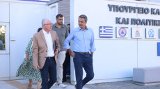 Φωτιές στην Αττική: Επιτάχυνση διαδικασιών για αποκατάσταση των πυρόπληκτων - Τι συζητήθηκε στη σύσκεψη υπό τον Μητσοτάκη